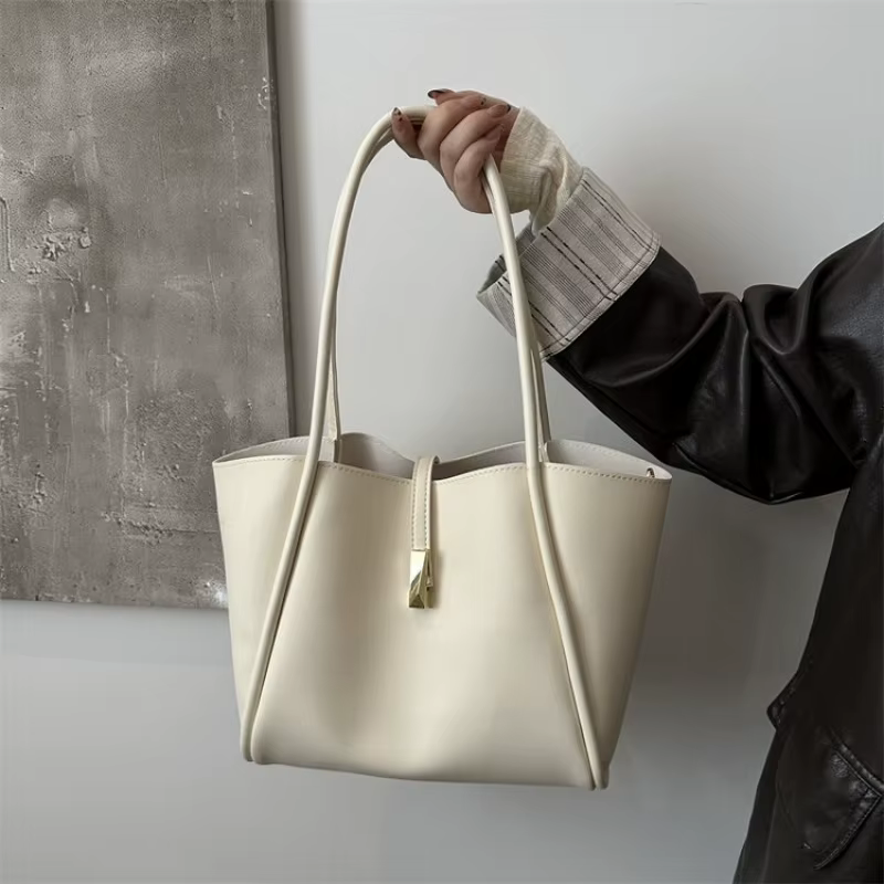 Sac fourre-tout en cuir élégant pour femmes
