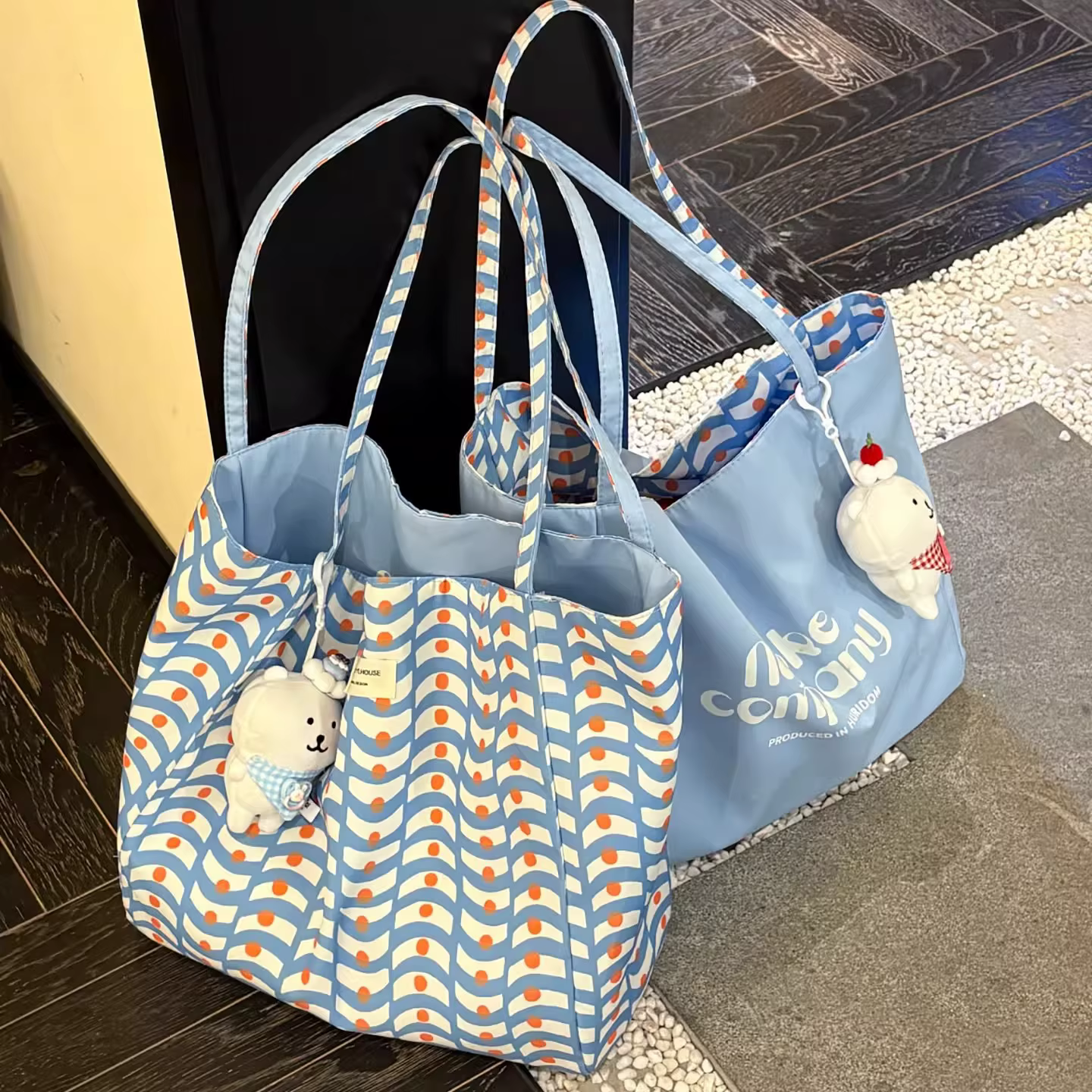 Sac fourre-tout en toile à motif ondulé réversible