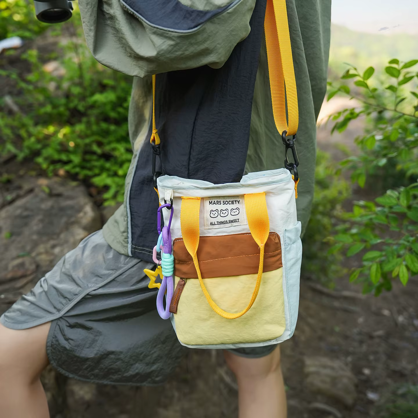 Nouveau Sac Seau en Toile Tendance 2026 pour Femme – Sac à Bandoulière Léger et Résistant au Quotidien – Collection Été