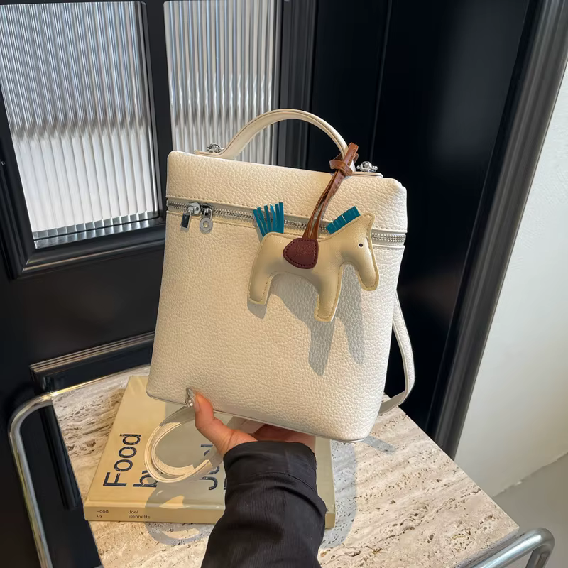 Sac à dos femme simple et tendance