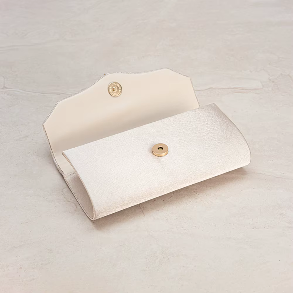 Pochette élégante en polyester doré