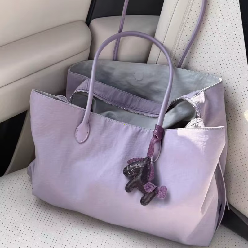 Sac fourre-tout en nylon pour femme