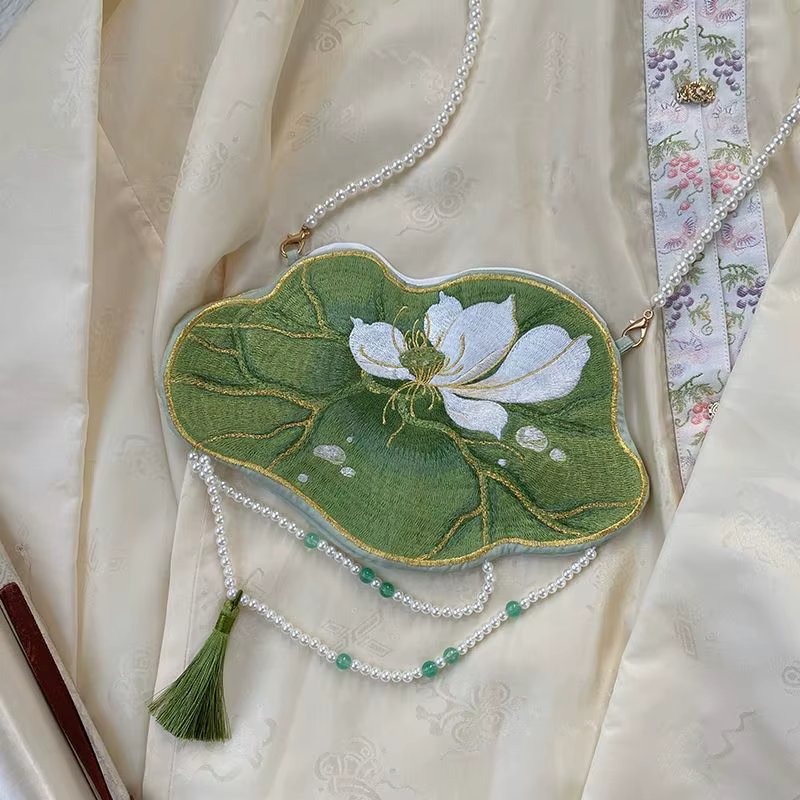 Hanfu femmes sac à main brodé feuille de lotus double face sac
