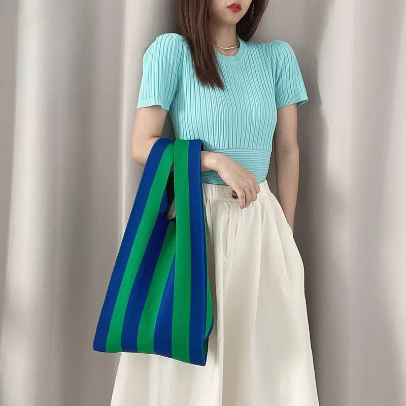 Mode coréenne gilet fourre-tout sacs doux coloré tricoté sac à main contraste rayure pliable