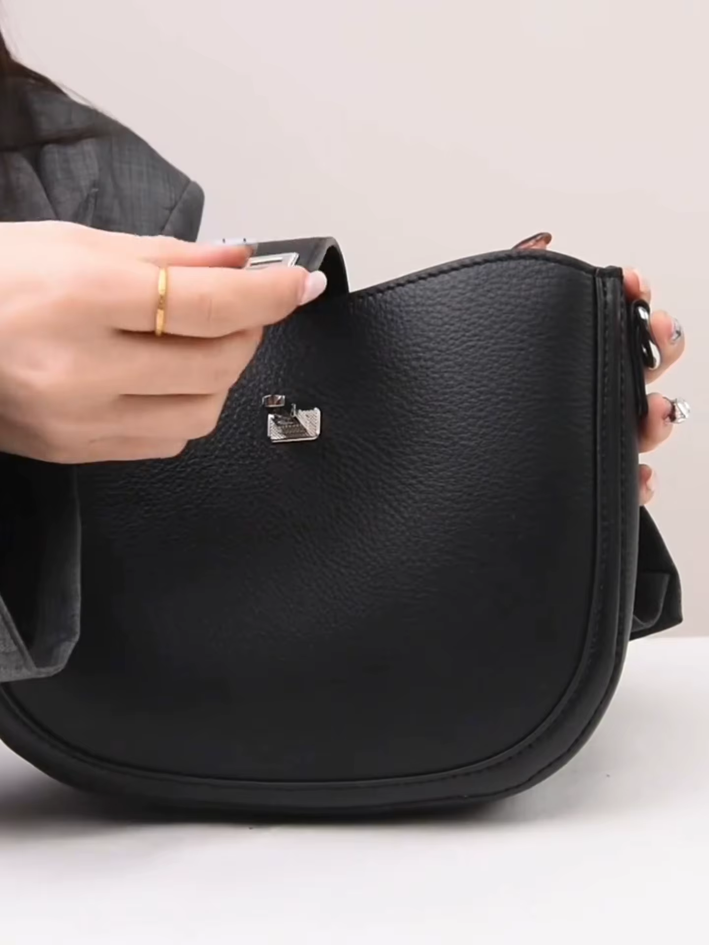 Sac à main pour femme en cuir véritable
