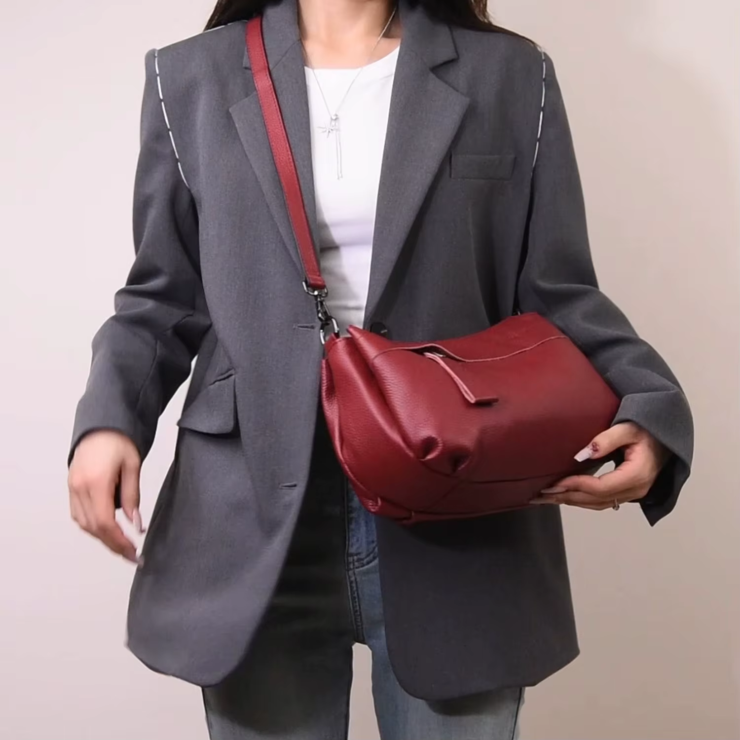 Sac à bandoulière en cuir véritable pour femmes