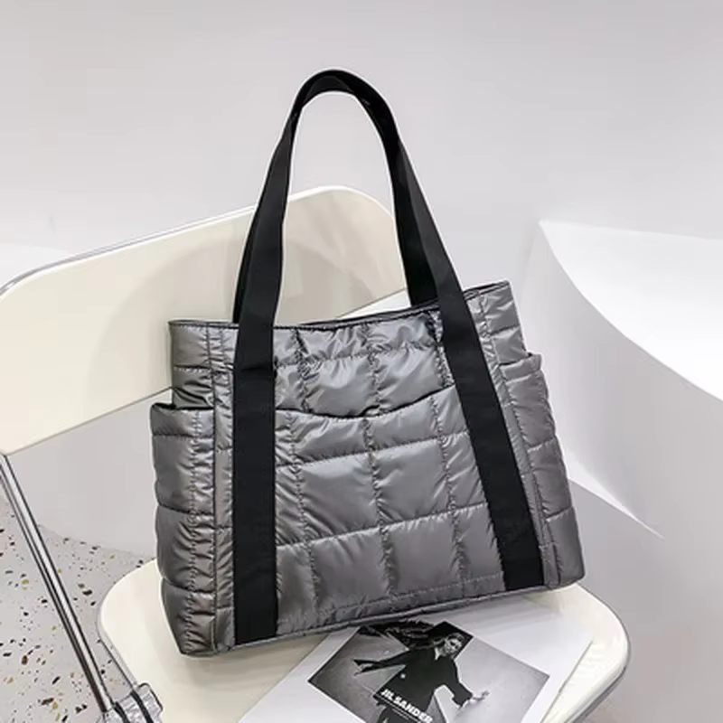 Sacs d'hiver sacs spatiaux espace rembourré femmes sacs à bandoulière hiver grande capacité sacs à main concepteur en Nylon coton chaud fourre-tout solide