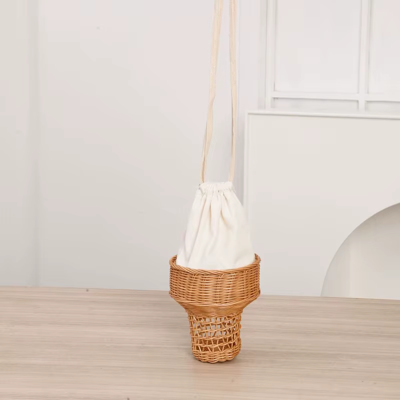 Petit sac à main en forme de crème glacée