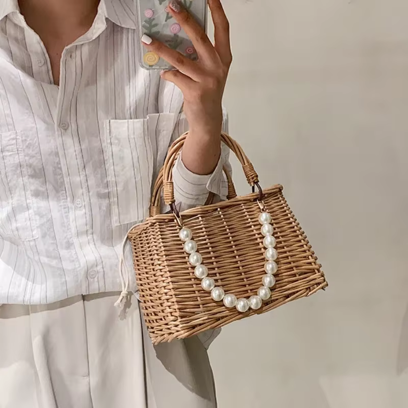 Sacs en paille pour femmes