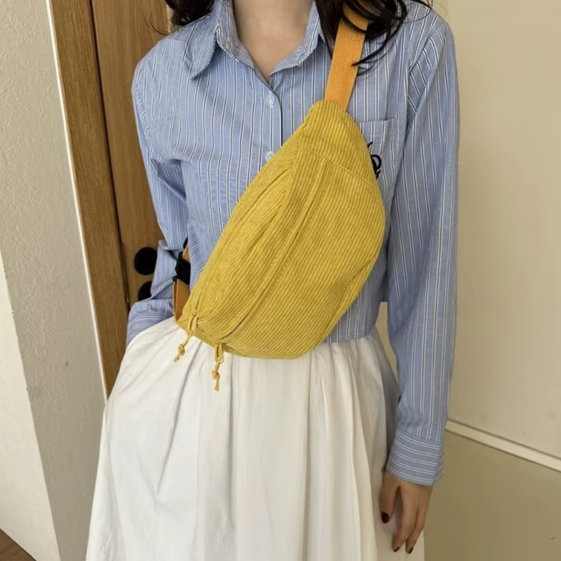 Sac banane monochrome en velours côtelé pour femme