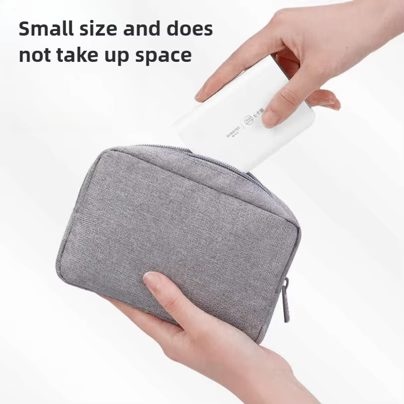 Pochette de voyage pour organiser les câbles USB