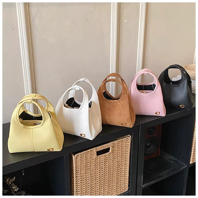 Sac fourre-tout hobo en daim marron pour femme