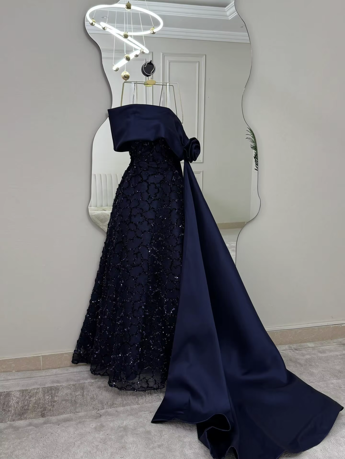 Mina personnalisé bleu marine luxueux robes de soirée pour femmes pour les occasions formelles perles fleurs