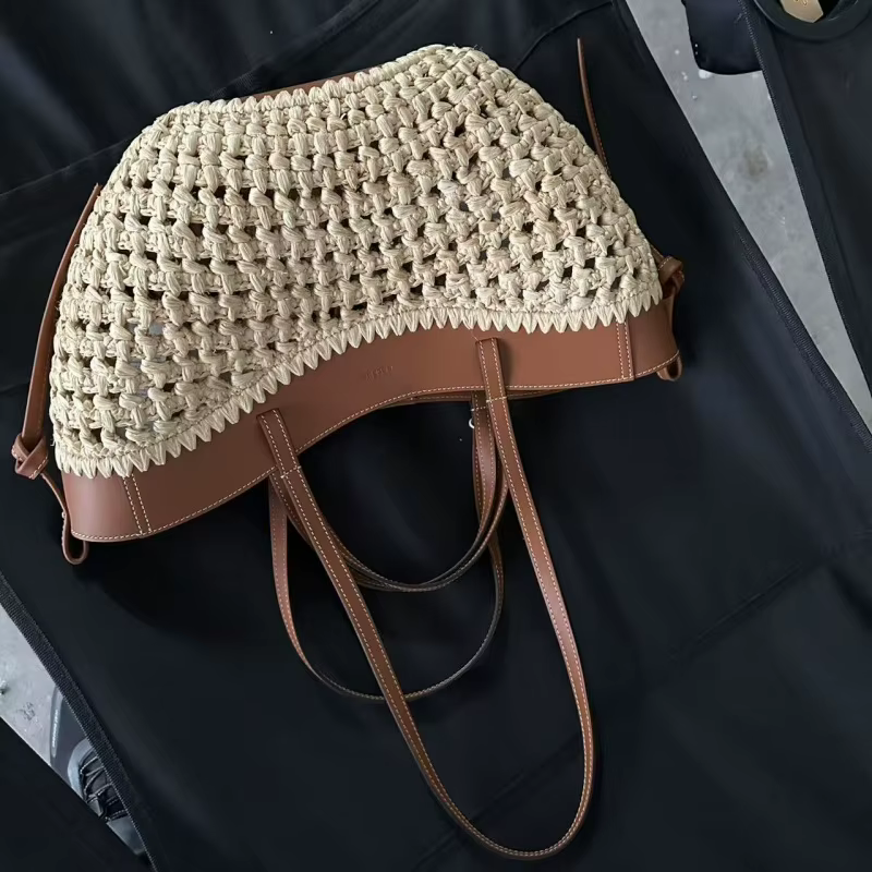 2025 Y2k rétro littéraire mode polyvalent sac fourre-tout décontracté sac à bandoulière grande capacité herbe tissé grand sac sac pour femme