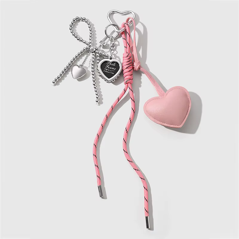 Porte-clés à pampilles en forme de cœur d'amour, breloque de luxe, fait à la main, créatif, nœud papillon, mignon, brillant, accessoires de sac
