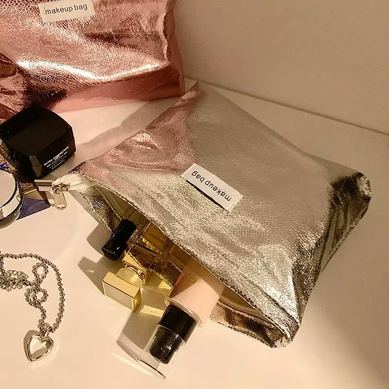 Pochette à paillettes brillantes