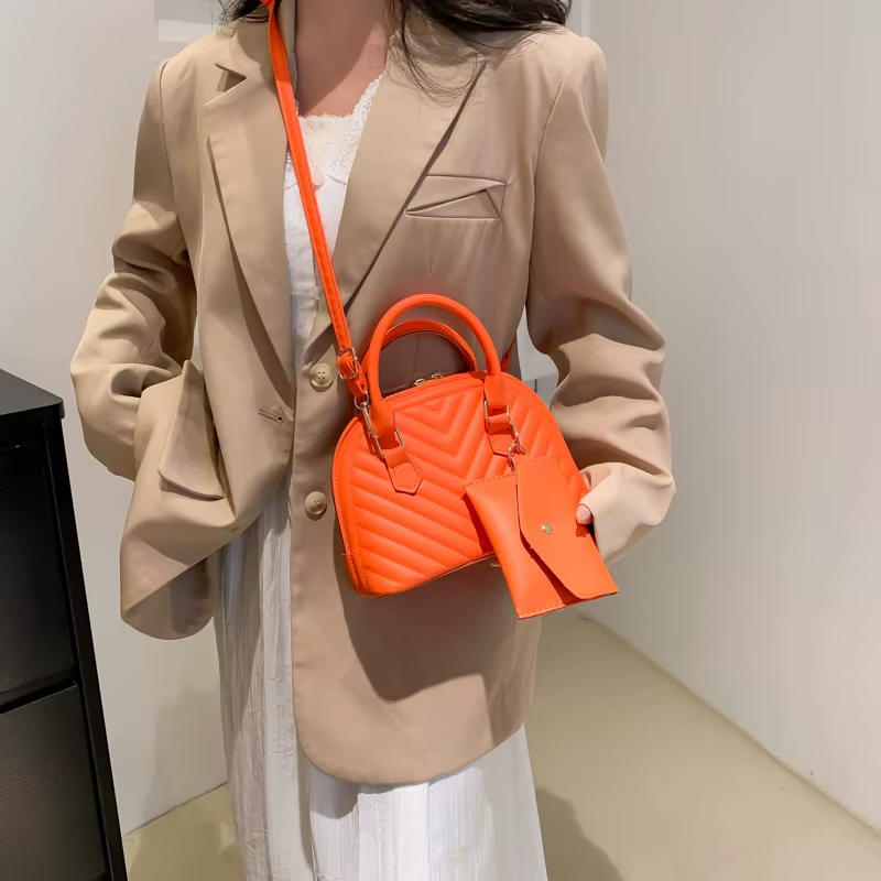 Sac à bandoulière tendance et polyvalent en forme de coquille