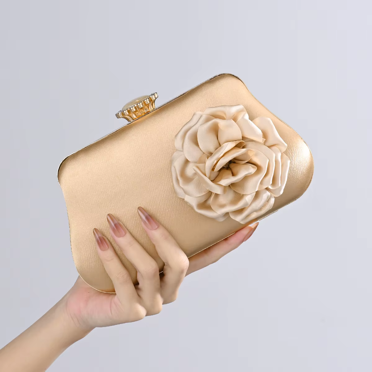 Pochette de soirée en Satin à fleurs exquises