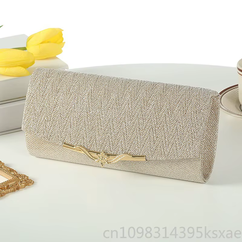 Pochette vintage française pour femme