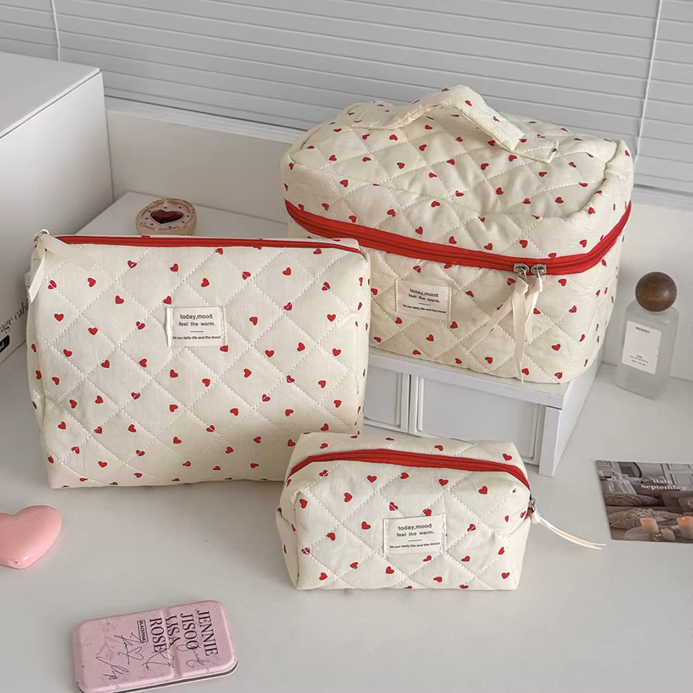 Mode Ins coeur femmes Quilting sac de maquillage grande capacité toilette cosmétique pochette de rangement sac à main