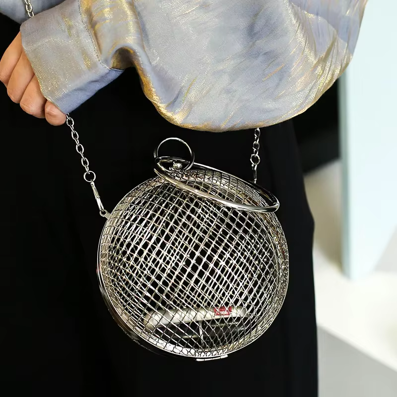 Sac à main en métal pour femme