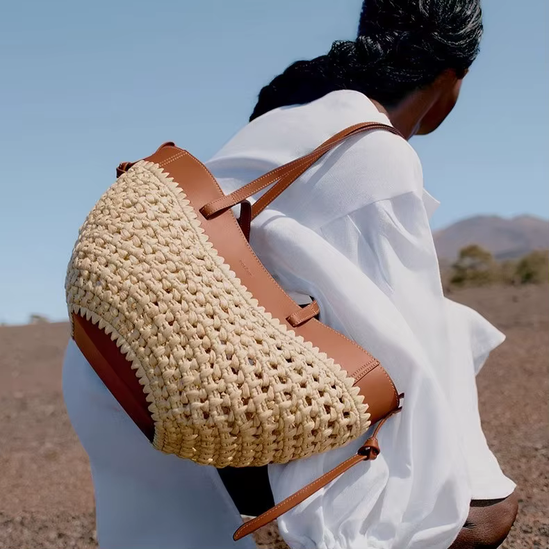 Sac en paille tressé fait main