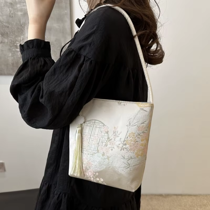 Sac à bandoulière brodé chinois à la mode