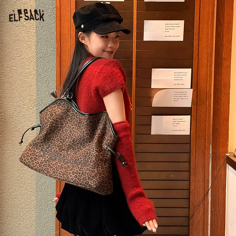 ELFSACK Y2K Sac fourre-tout de grande capacité avec lettres graphiques léopard brodées pour femme