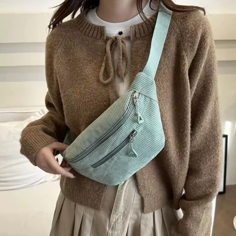 Sac banane léger en velours côtelé