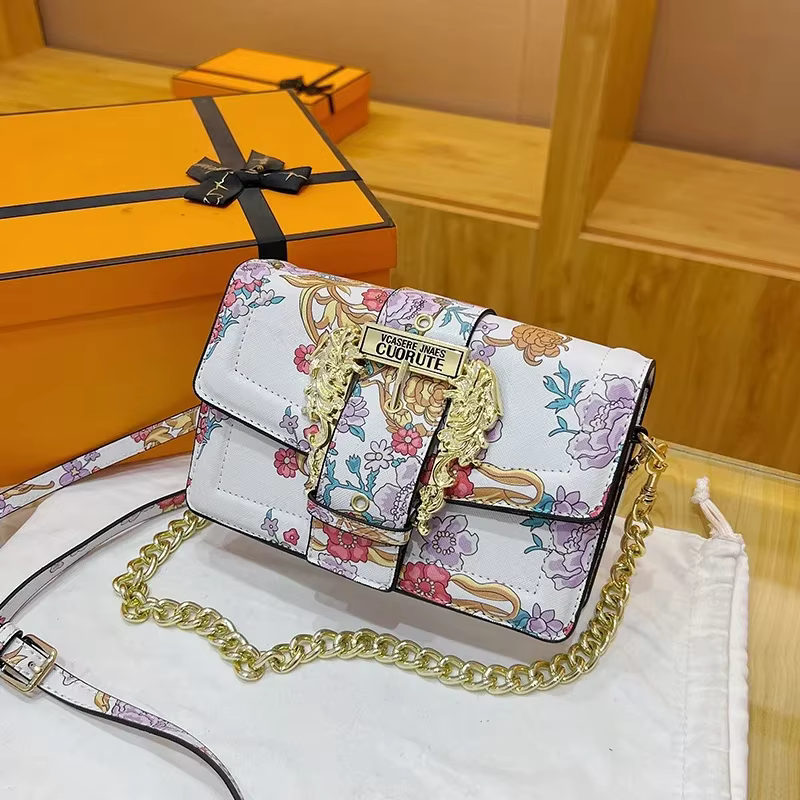 Sac messager pour femme en cuir de chèvre