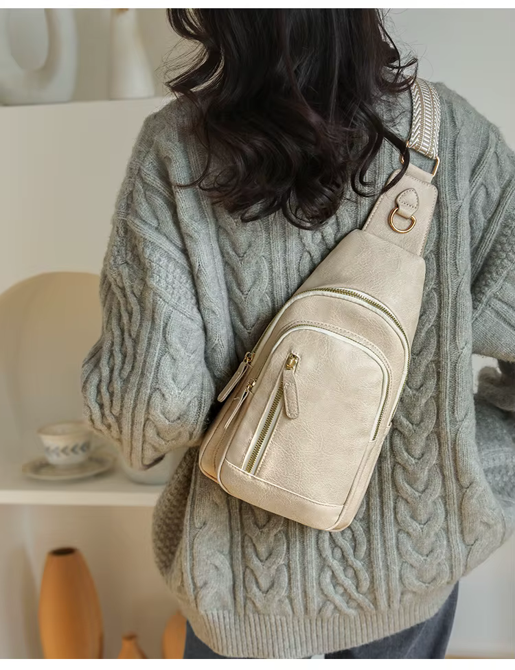 Sac de poitrine en cuir PU souple pour femme