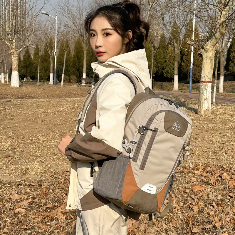 Sac à dos de randonnée en plein air pour femmes et hommes