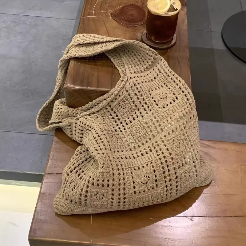 Sac à bandoulière tricoté pour les déplacements de loisirs des femmes