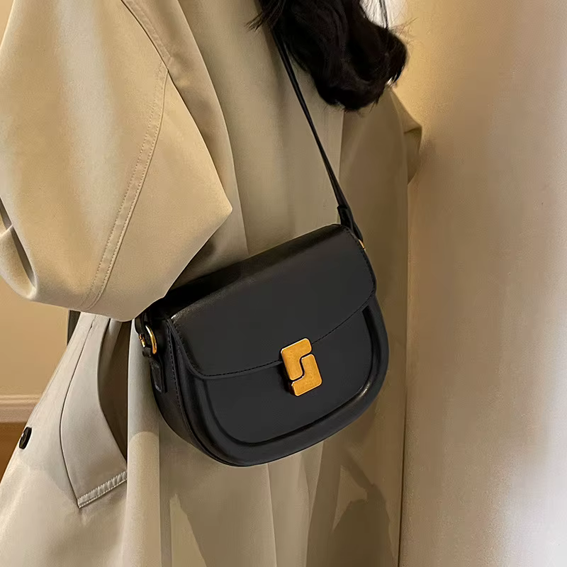 Fashionable Street-Style Lady's Crossbody Bag Of The Season New Design Retro Single Shoulder Handbag Small Unique De...