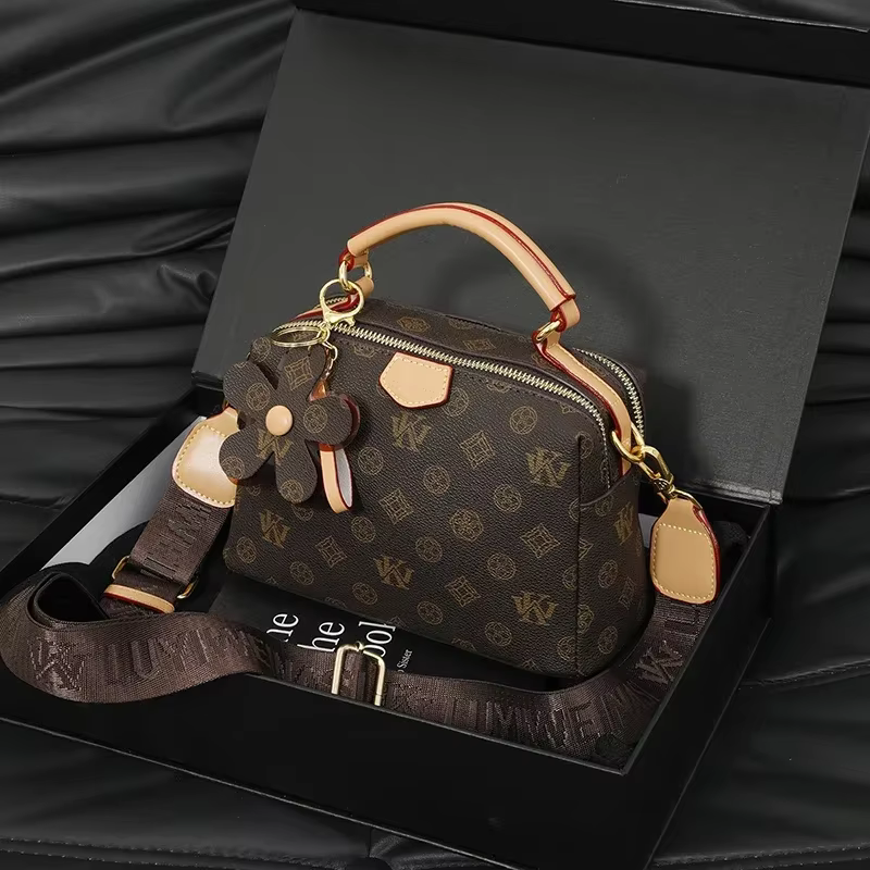 Sac fourre-tout de luxe d'inspiration parisienne pour femme