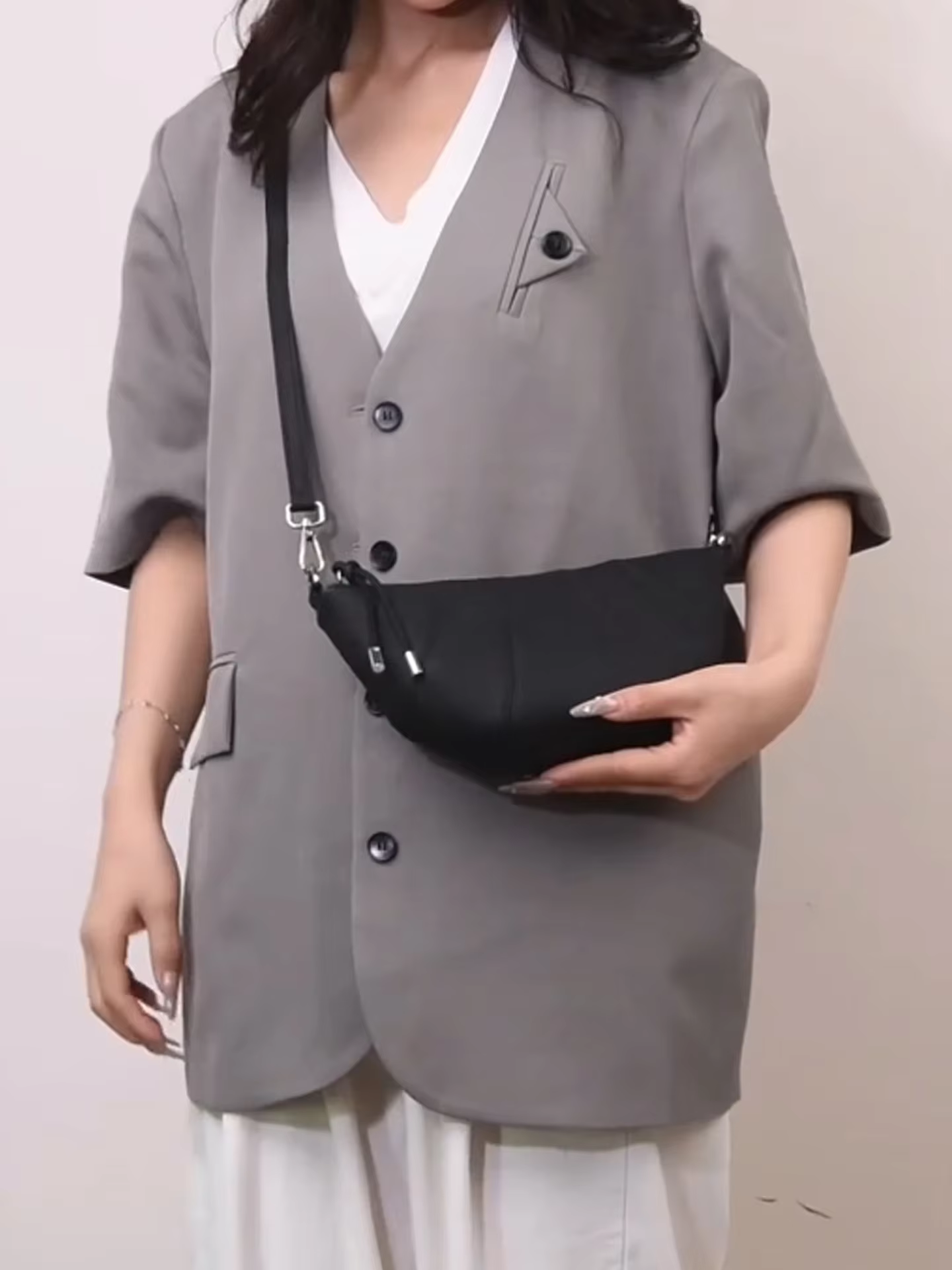 Mini sac à main en forme de corne de vache pour femmes