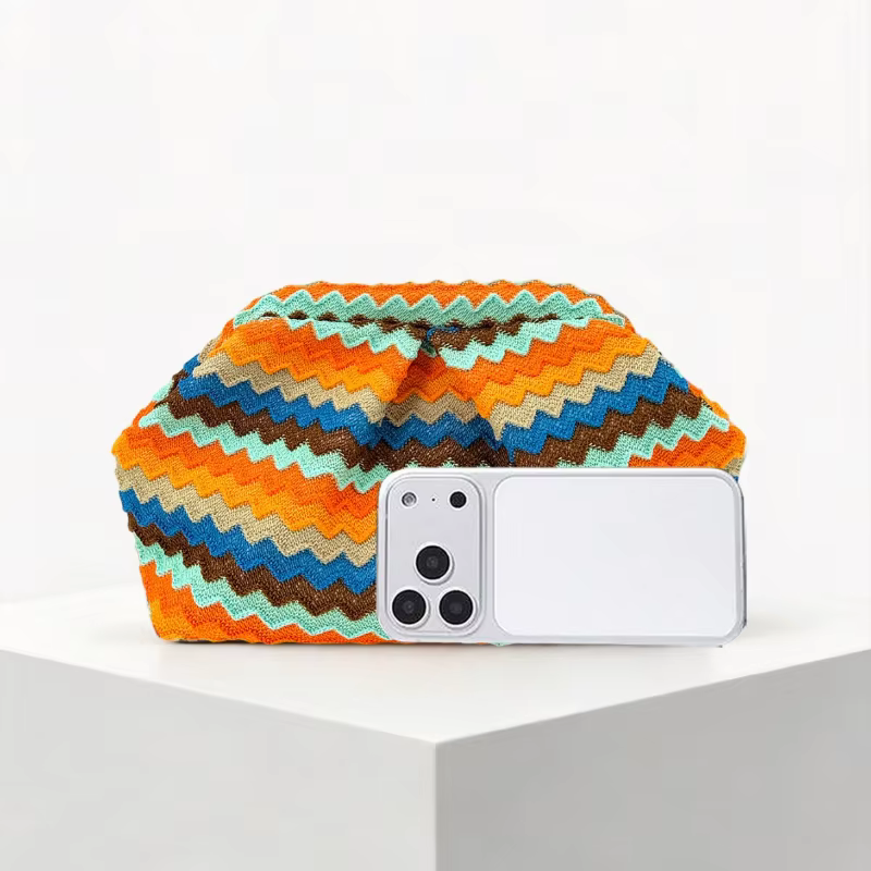 Pochette à fermoir colorblock style marocain
