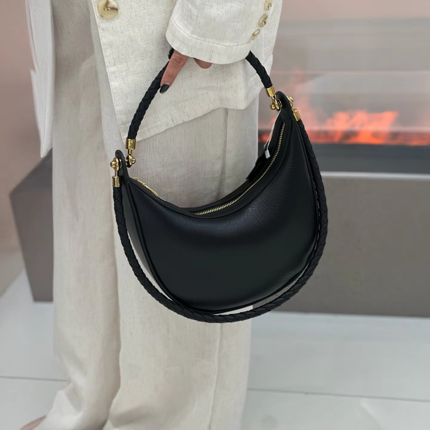 Mendy sac pour femme nouveau sac à main en cuir croissant sous les bras sac Vintage élégant sac à bandoulière trajet quotidien sacs de créateurs de luxe