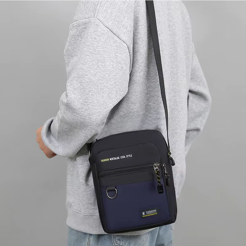 Sac à bandoulière élégant multicolore contrasté