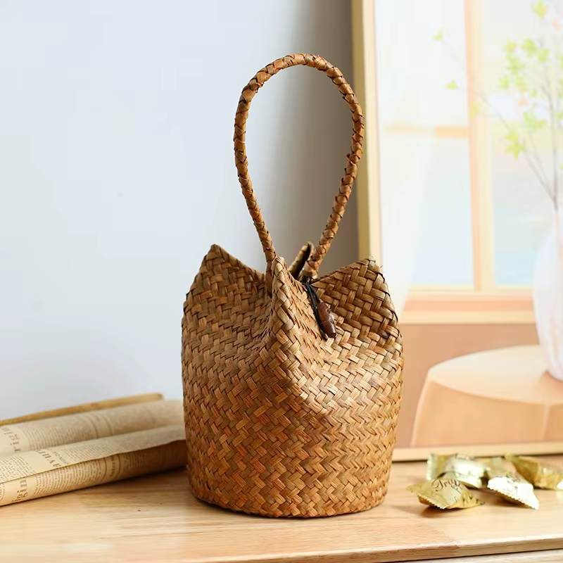 Sac à main tissé naturellement