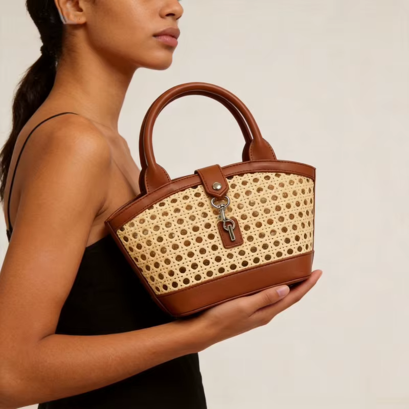 Sac en rotin tendance 2026 : Nouveau sac à main tressé ajouré