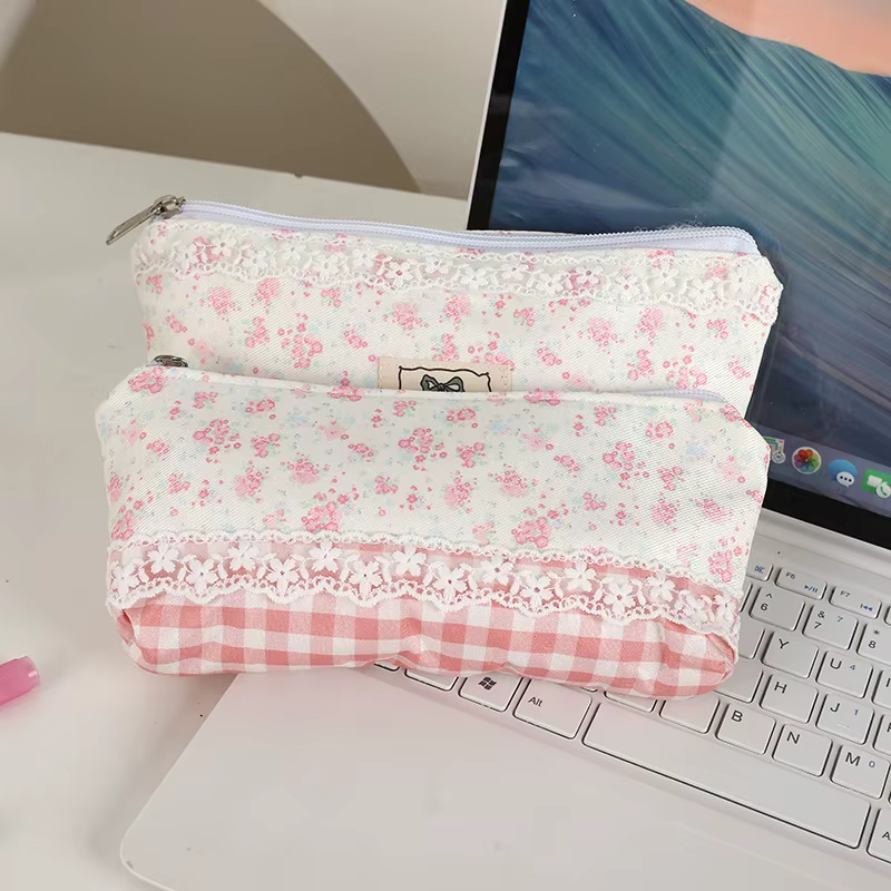 Sac à cosmétiques en dentelle de haute qualité