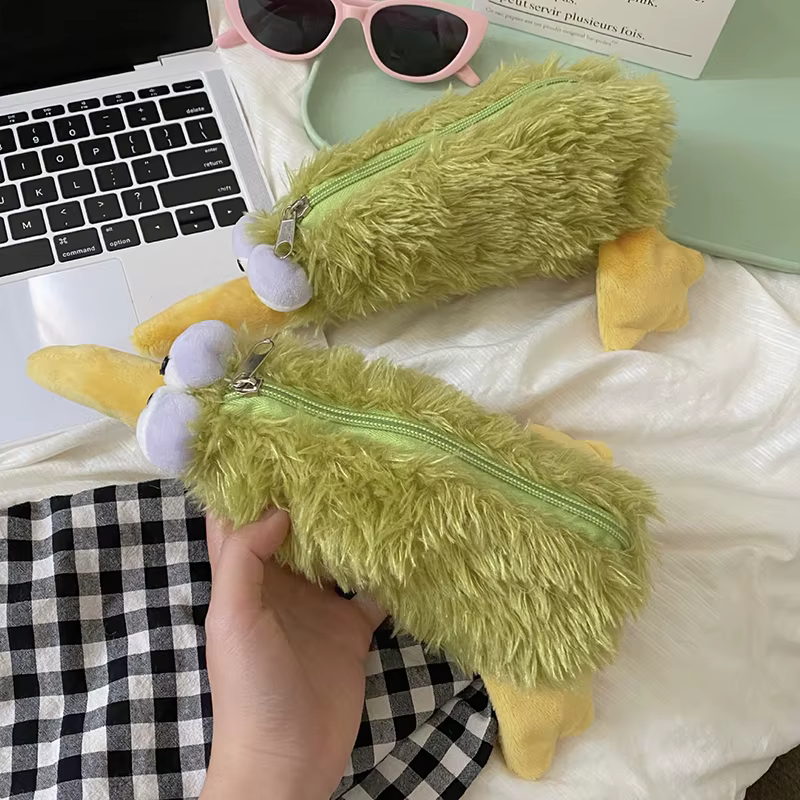 Pochette en peluche oiseau vert Kawaii