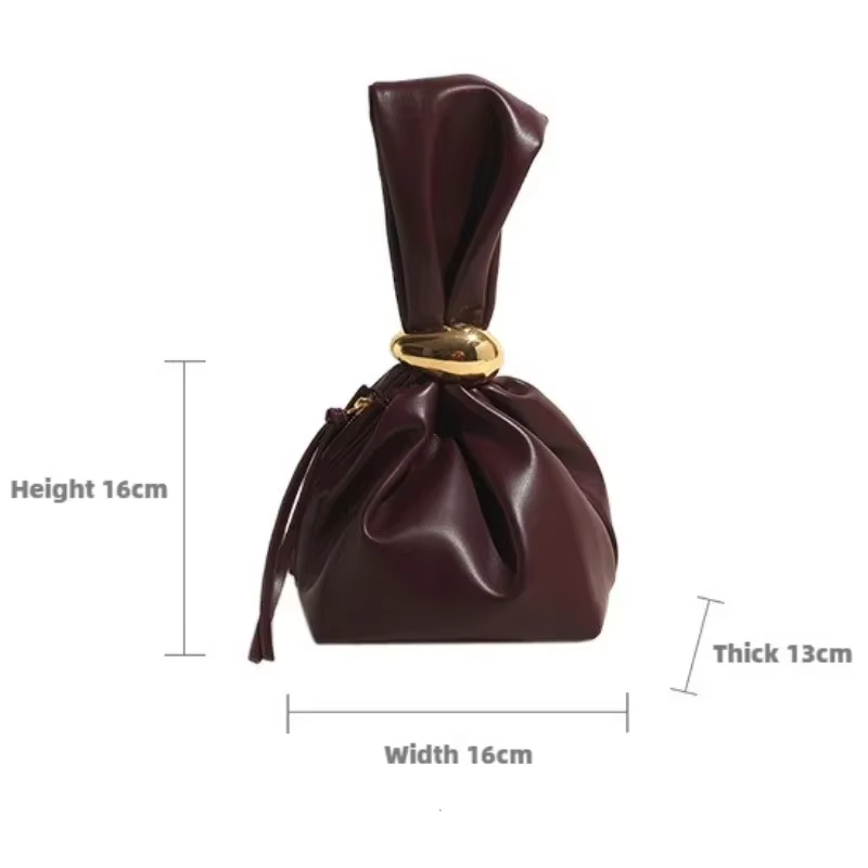 Pochette personnalisée en cuir souple pour femmes