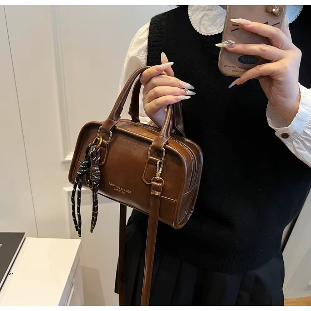 Petit sac carré souple pour femmes