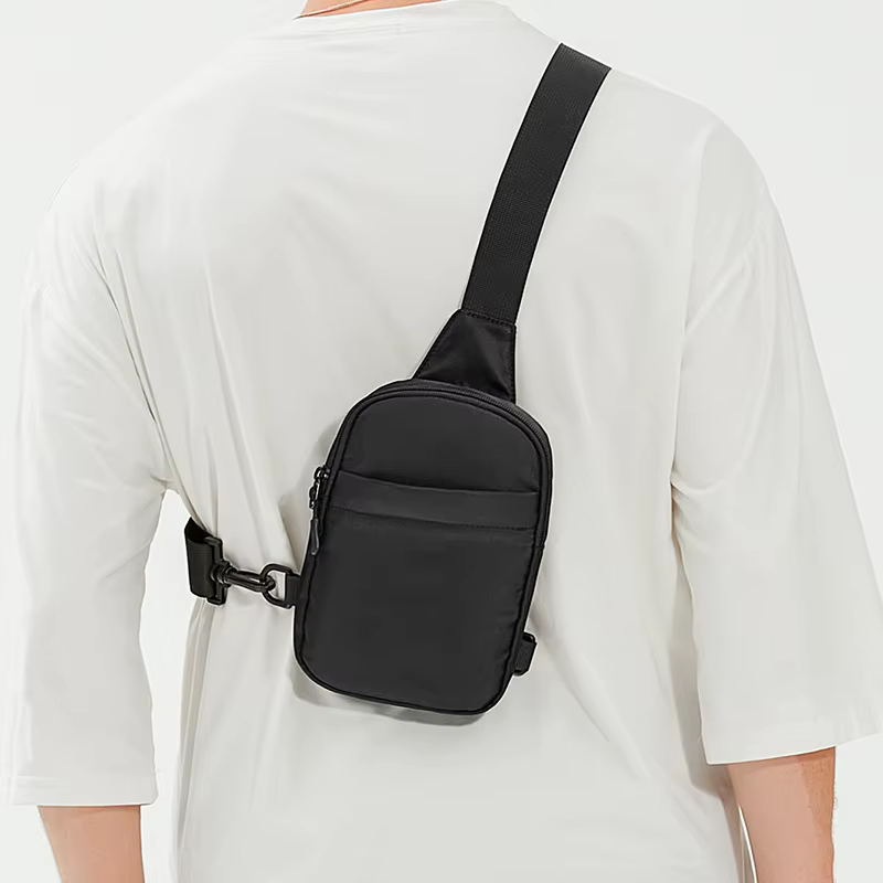 Mini sac à bandoulière minimaliste
