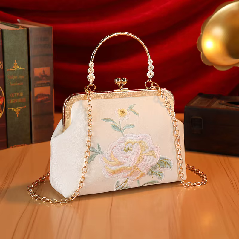 Sac de soirée élégant de Style Qipao brodé à fleurs avec chaîne