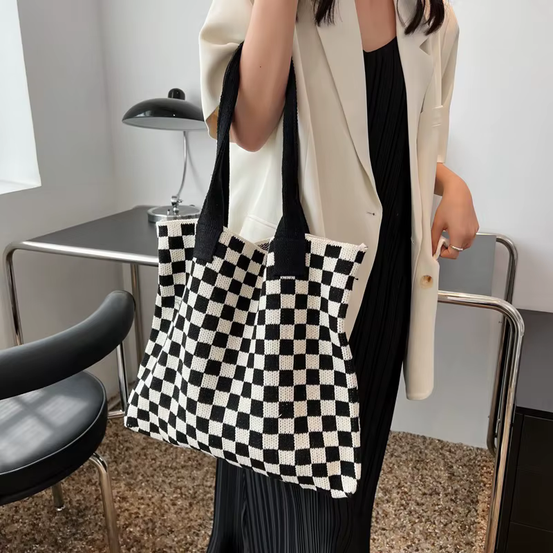 Nouveau Ins sac tricoté mode épaule noir blanc Plaid grand fourre-tout rétro sacs à main pour femme sac à tricoter