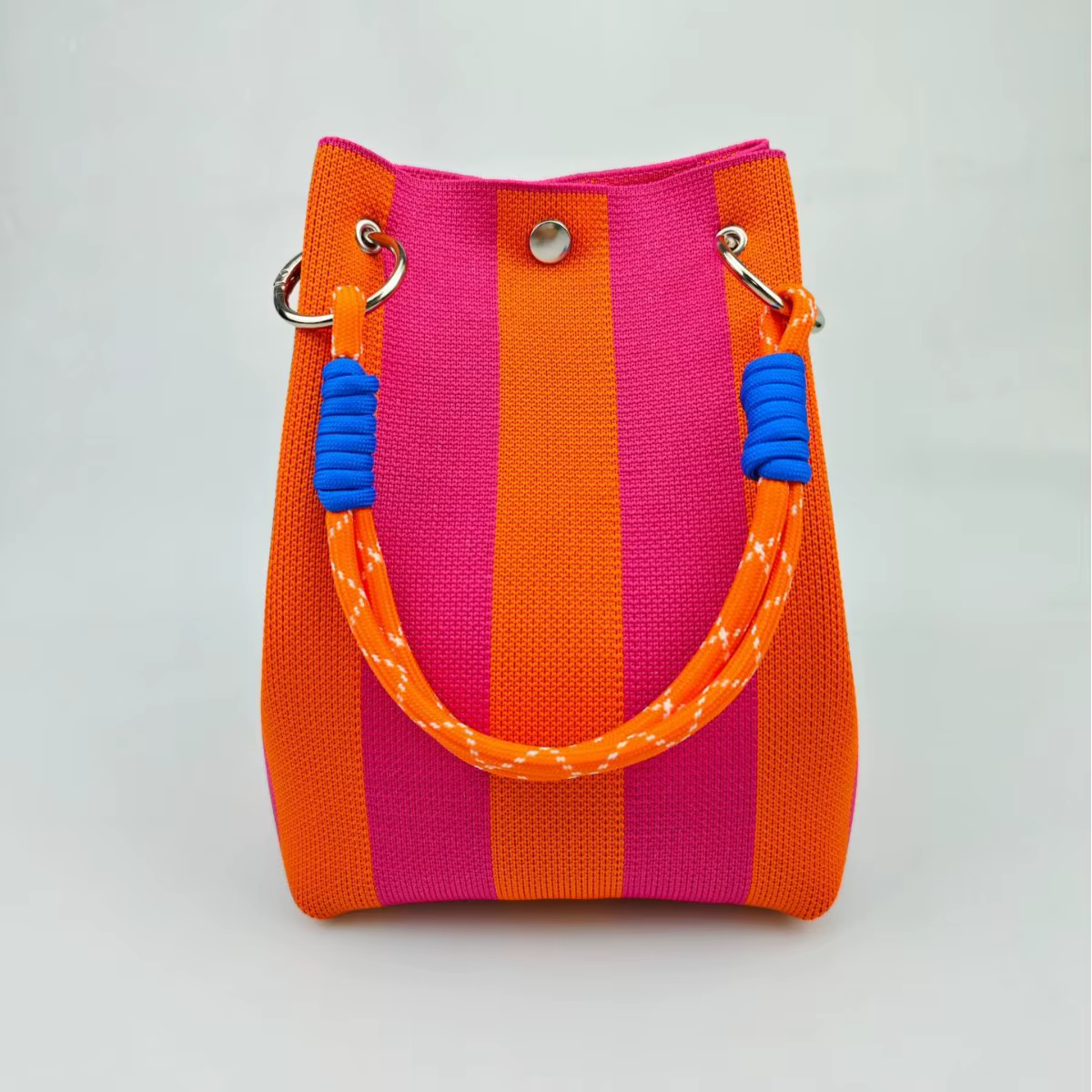 Sac à main à rayures colorées